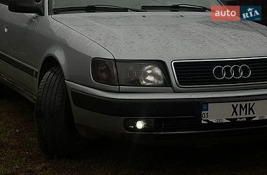 Седан Audi 100 1991 в Владимире