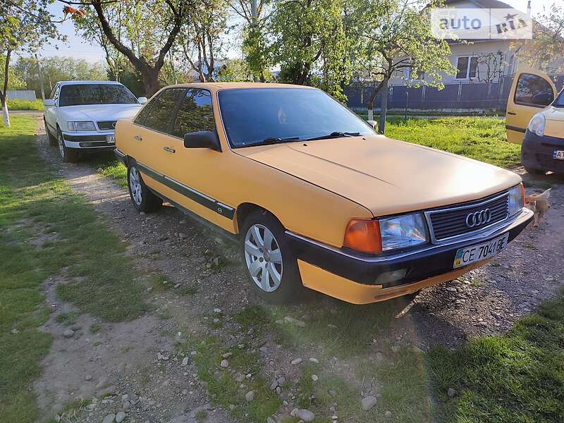 Легковые Audi 200