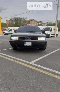 Audi 200  1988