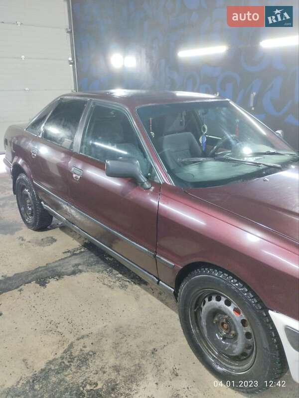 Audi 80
