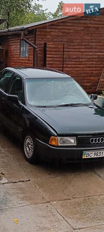 Audi 80