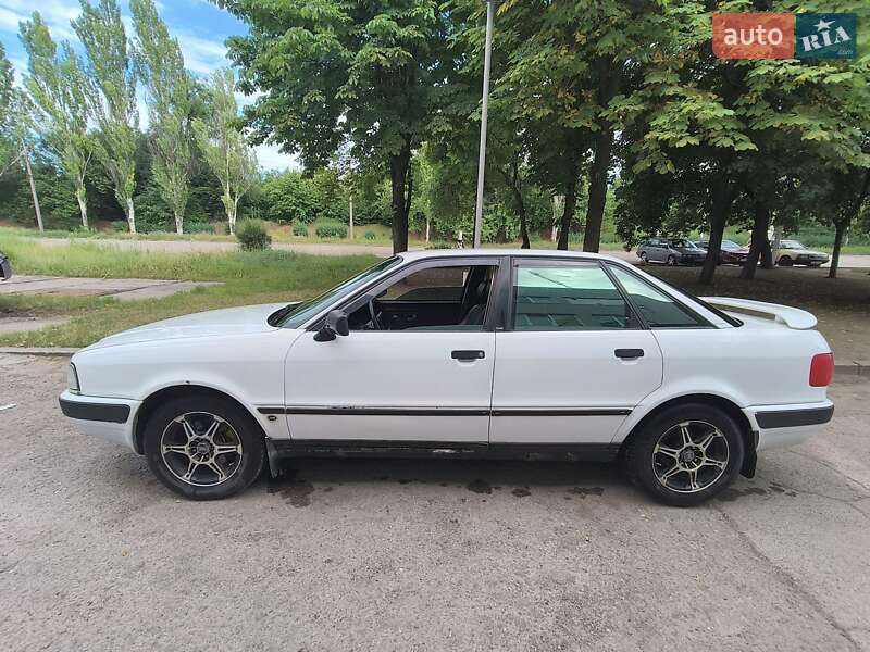 Седан Audi 80 1993 в Запорожье