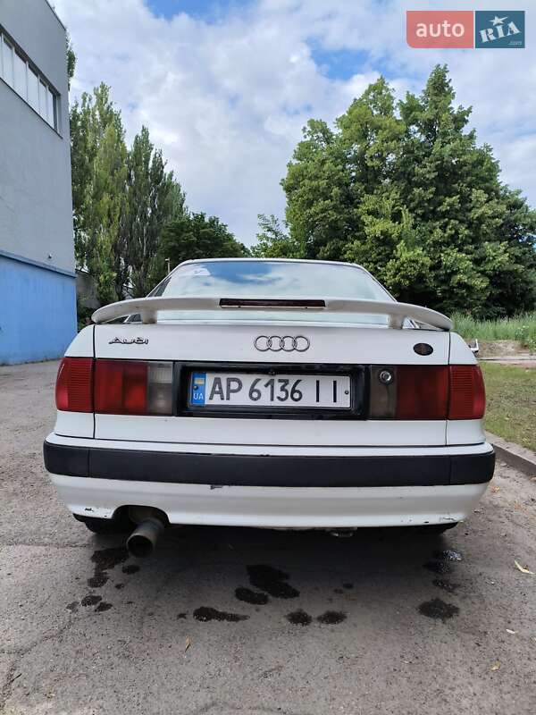 Седан Audi 80 1993 в Запорожье