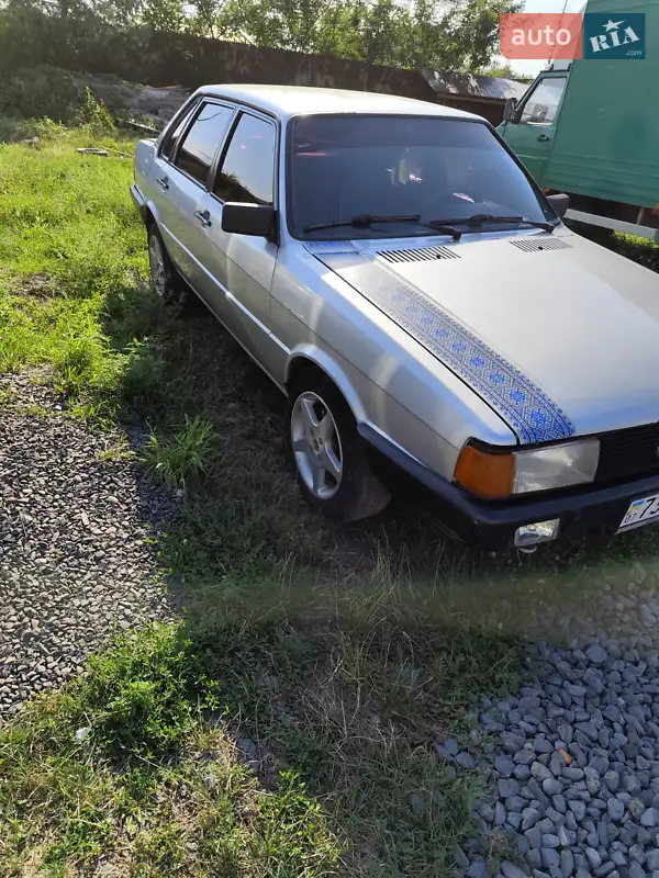 Audi 80