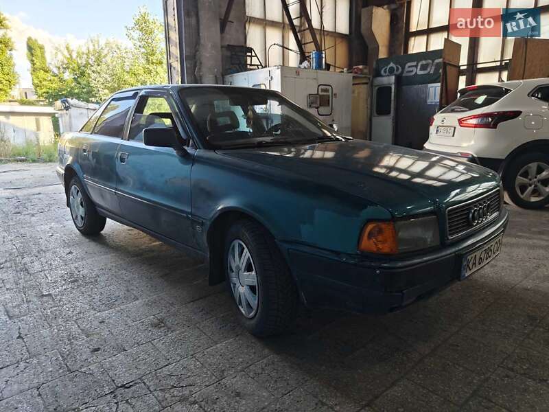 Седан Audi 80 1992 в Киеве фото 3 Седан Audi 80 1992 в Киеве