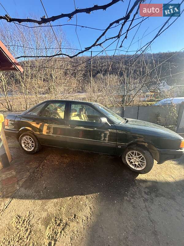 Audi 80