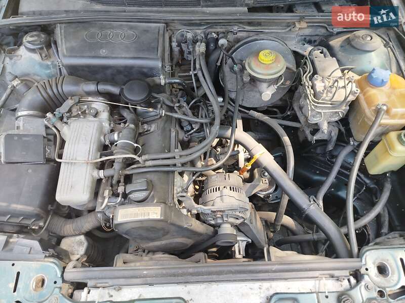 Седан Audi 80 1994 в Львові