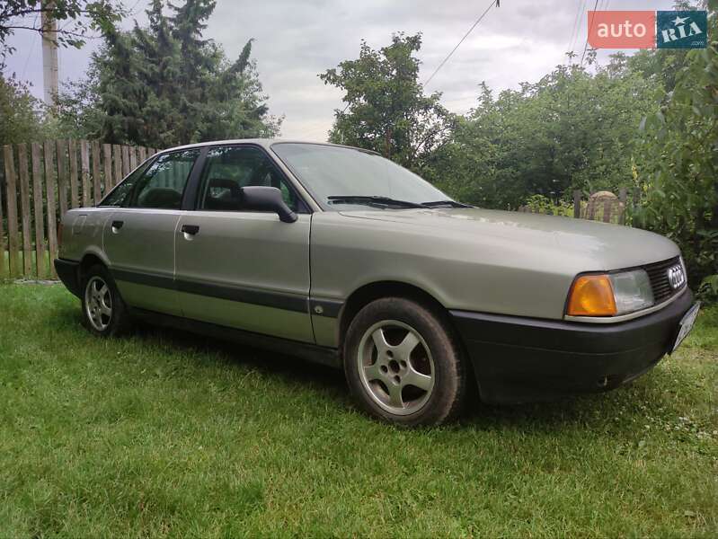 Седан Audi 80 1987 в Луцке