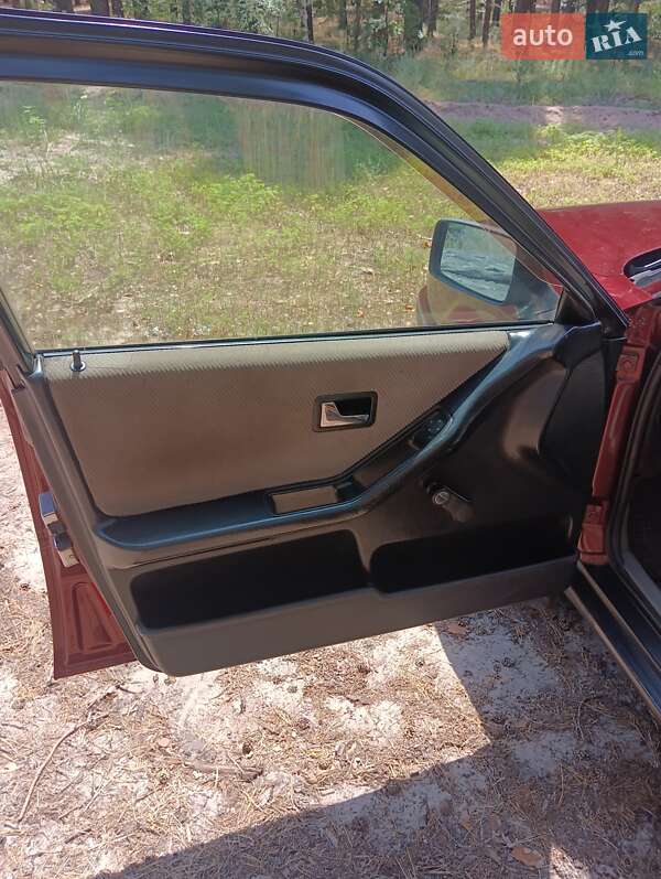 Седан Audi 80 1991 в Мерефа