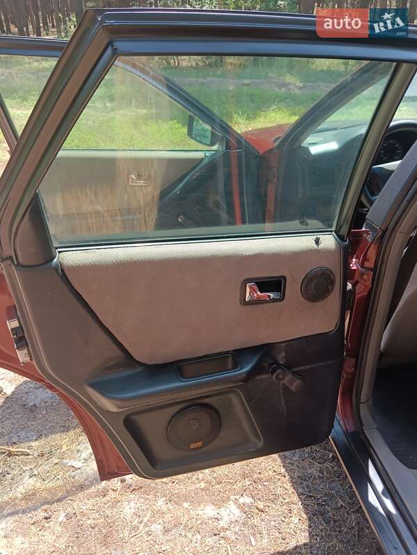 Седан Audi 80 1991 в Мерефа