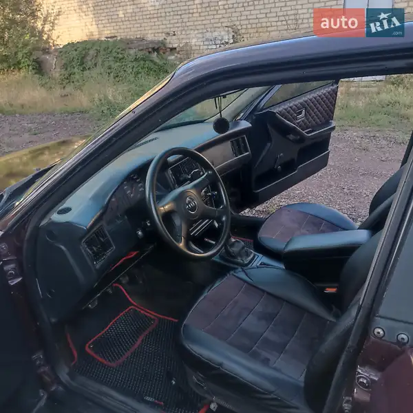 Audi 80
