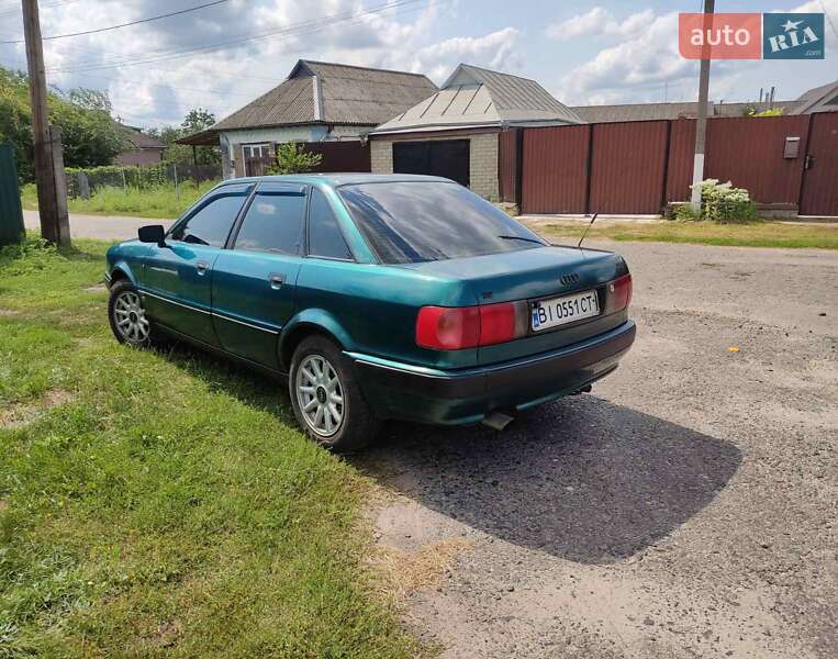 Седан Audi 80 1993 в Решетиловке фото 4 Седан Audi 80 1993 в Решетиловке
