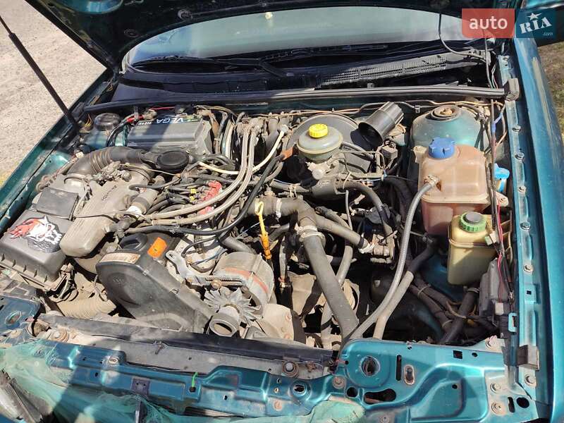Седан Audi 80 1993 в Решетиловке фото 14 Седан Audi 80 1993 в Решетиловке