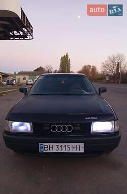 Audi 80  1990
