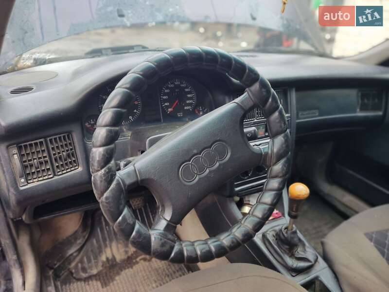 Седан Audi 80 1992 в Киеве