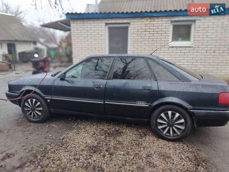 Седан Audi 80 1992 в Киеве