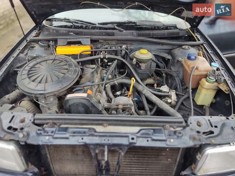 Седан Audi 80 1992 в Киеве