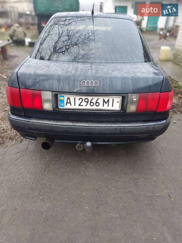 Седан Audi 80 1992 в Киеве