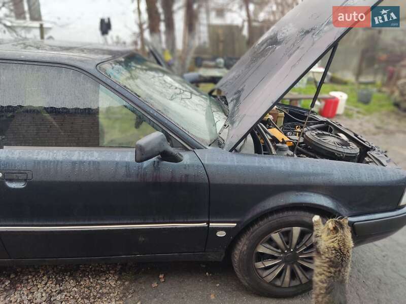 Седан Audi 80 1992 в Киеве