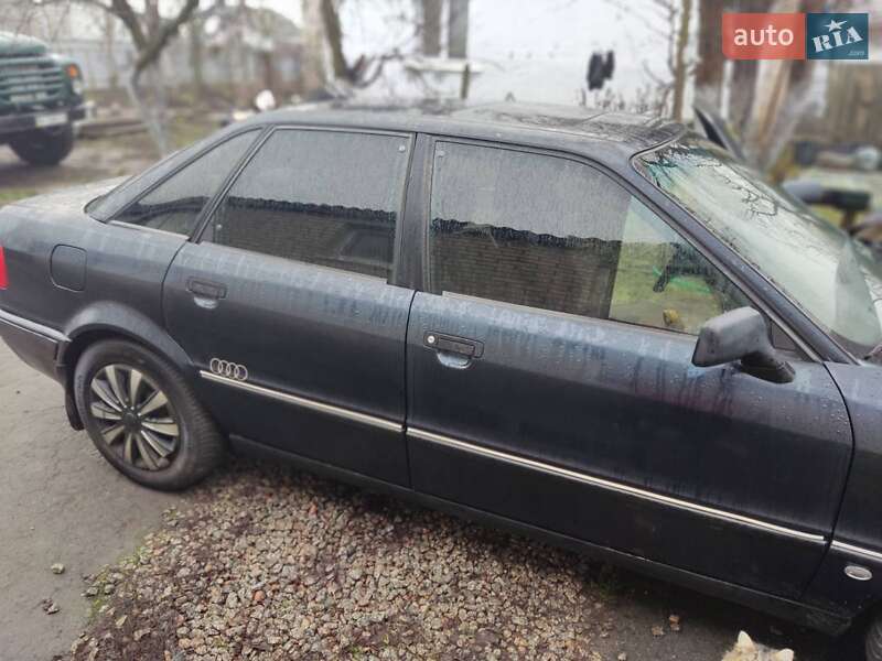 Седан Audi 80 1992 в Киеве