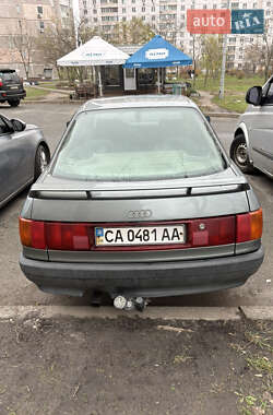 Audi 80  1990