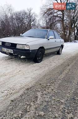 Audi 80  1990