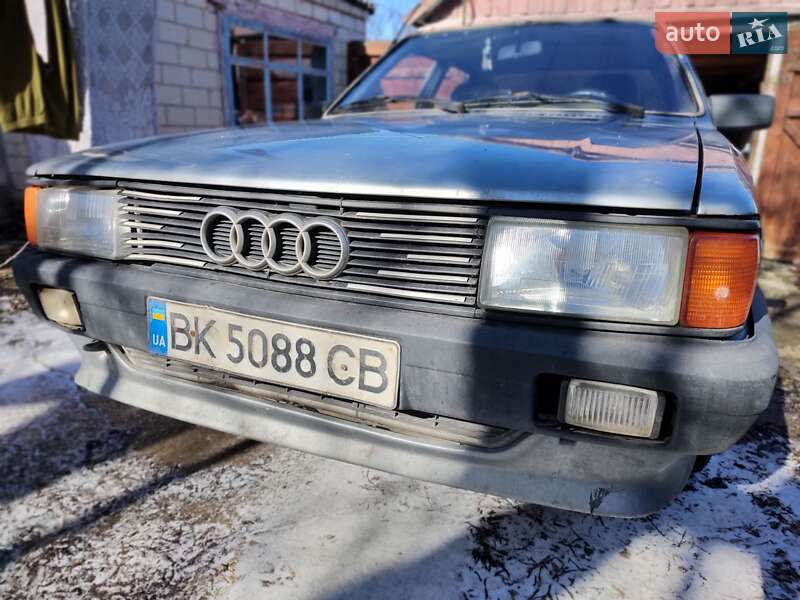 Седан Audi 80 1986 в Вольнянске фото Седан Audi 80 1986 в Вольнянске