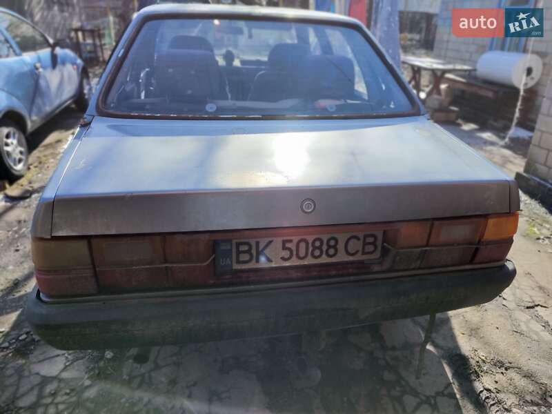 Седан Audi 80 1986 в Вольнянске фото 2 Седан Audi 80 1986 в Вольнянске