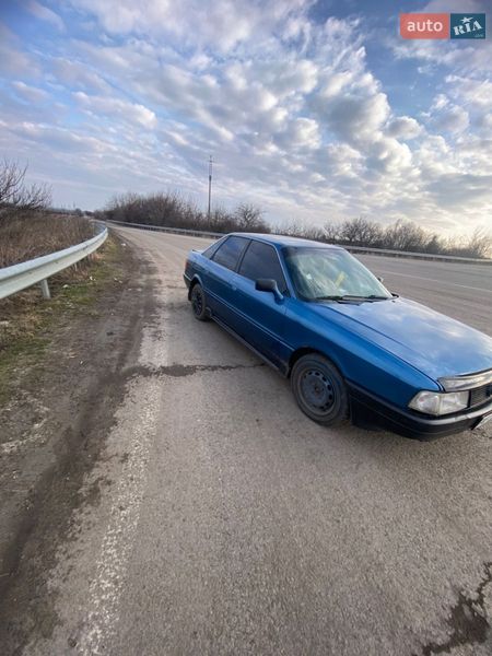 Audi 80