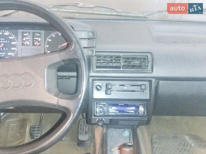 Седан Audi 80 1986 в Слобожанському