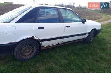 Седан Audi 80 1988 в Тульчині