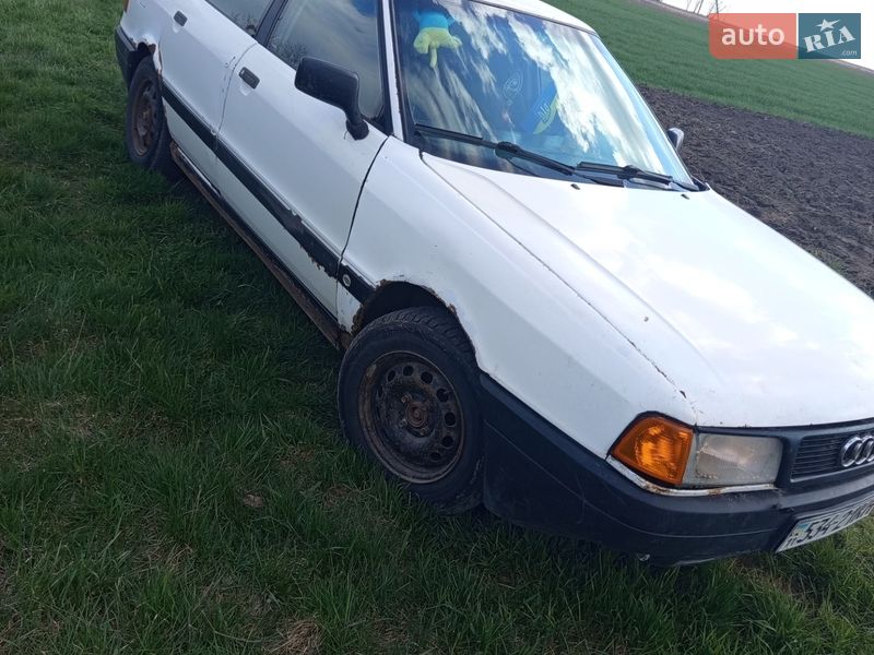 Седан Audi 80 1988 в Тульчині