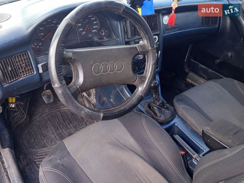 Седан Audi 80 1988 в Тульчині