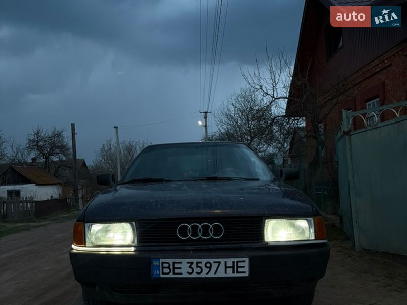 Audi 80