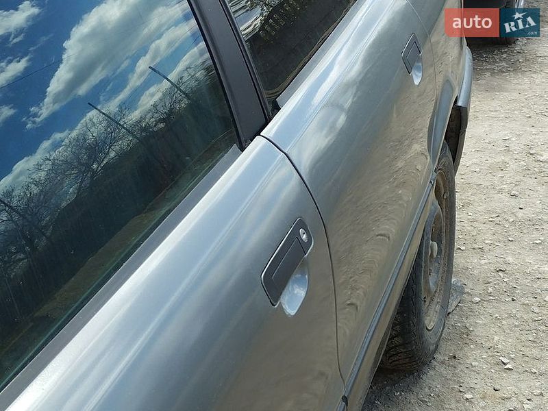 Седан Audi 80 1987 в Томаківці фото 10 Седан Audi 80 1987 в Томаківці