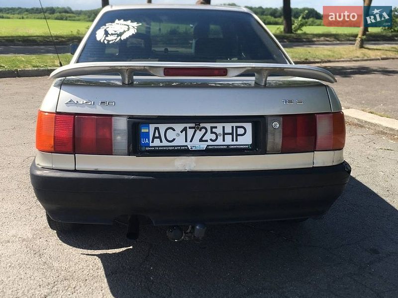 Седан Audi 80 1988 в Владимире