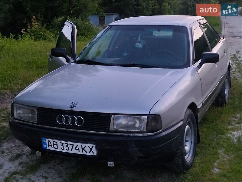 Audi 80