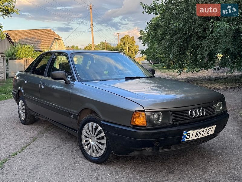 Седан Audi 80 1988 в Глобине