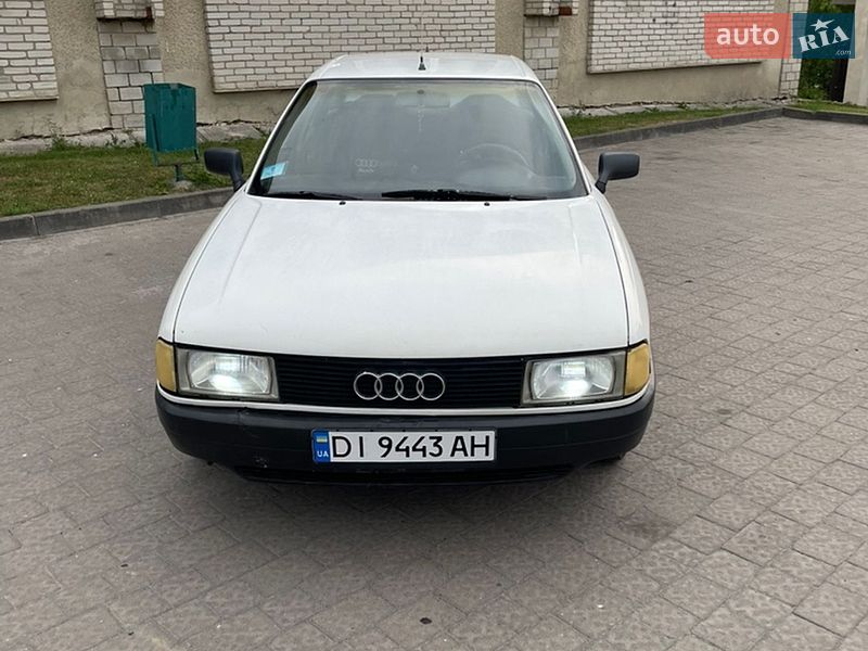 Седан Audi 80 1989 в Буську