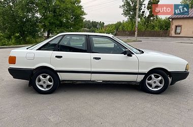 Седан Audi 80 1989 в Буську