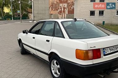 Седан Audi 80 1989 в Буську