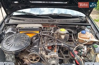 Седан Audi 80 1990 в Дунаевцах