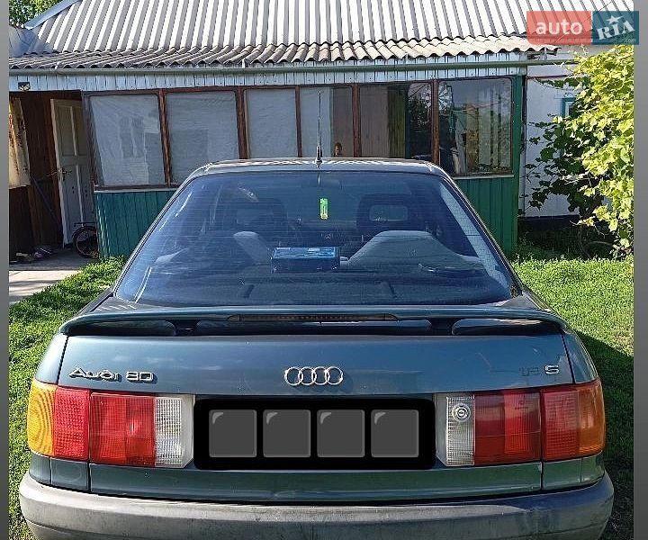 Седан Audi 80 1990 в Верховец