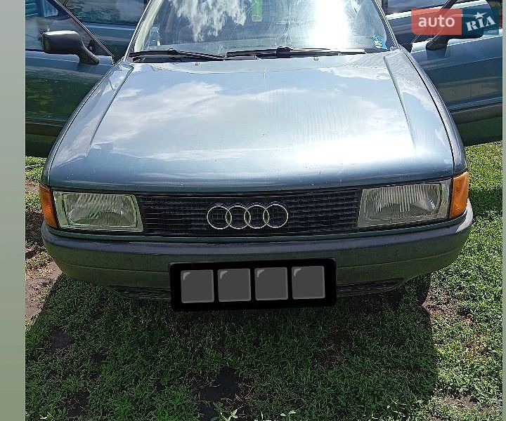 Седан Audi 80 1990 в Верховец