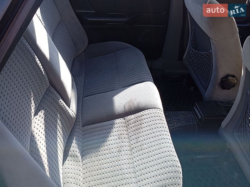 Седан Audi 80 1990 в Верховец