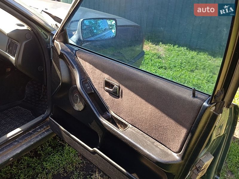 Седан Audi 80 1990 в Верховец