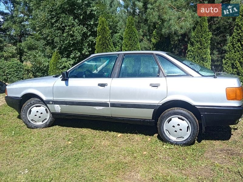 Седан Audi 80 1988 в Дрогобичі