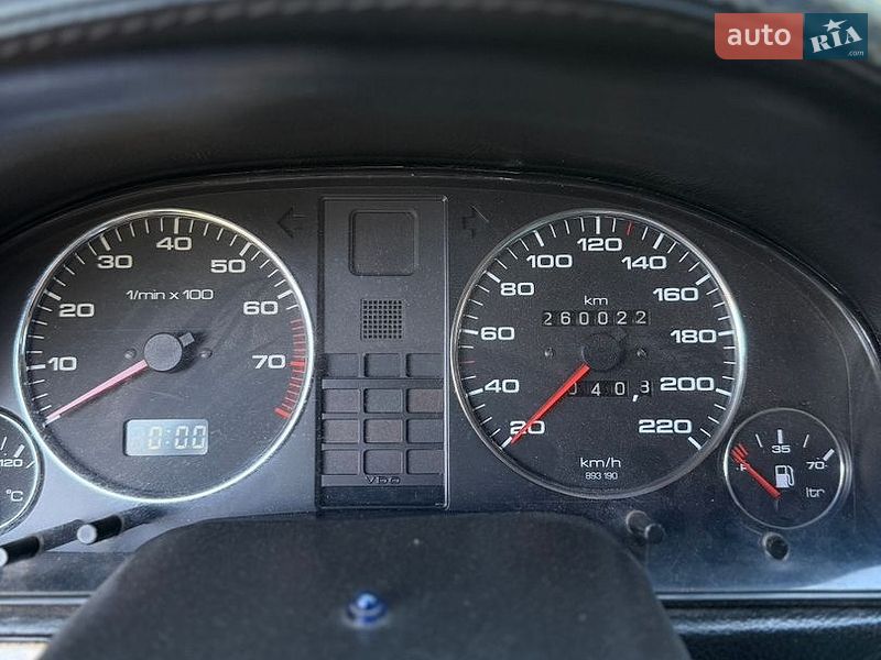 Седан Audi 80 1992 в Кременці