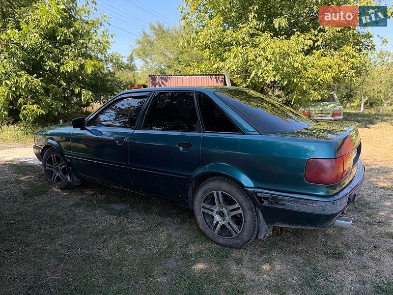Седан Audi 80 1992 в Кременці