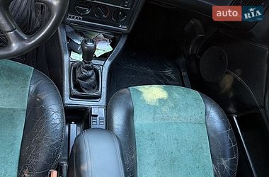 Седан Audi 80 1992 в Кременці